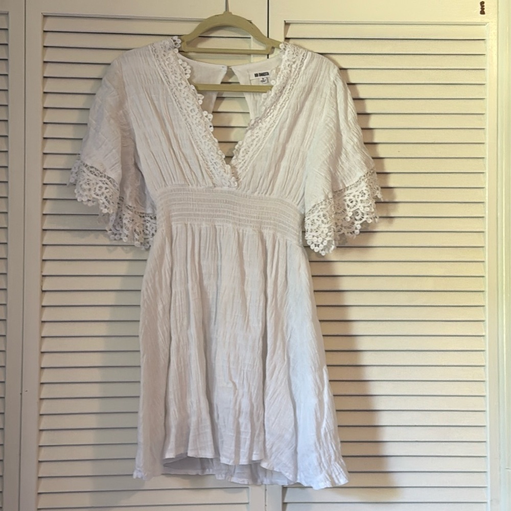 White BB Dakota dress size small